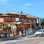 Santa Ana Hostal San Martín del Camino
