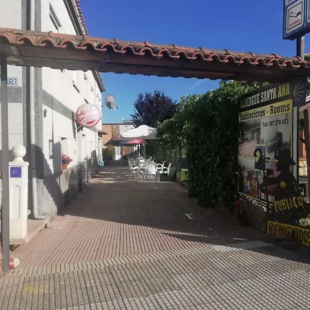 Santa Ana Hostal