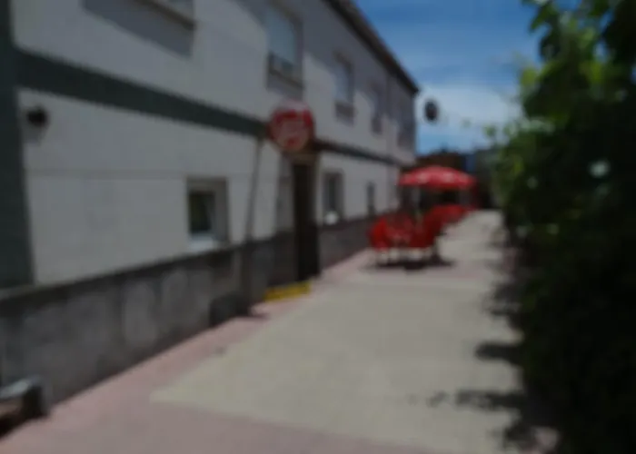 Santa Ana Hostel San Martín del Camino